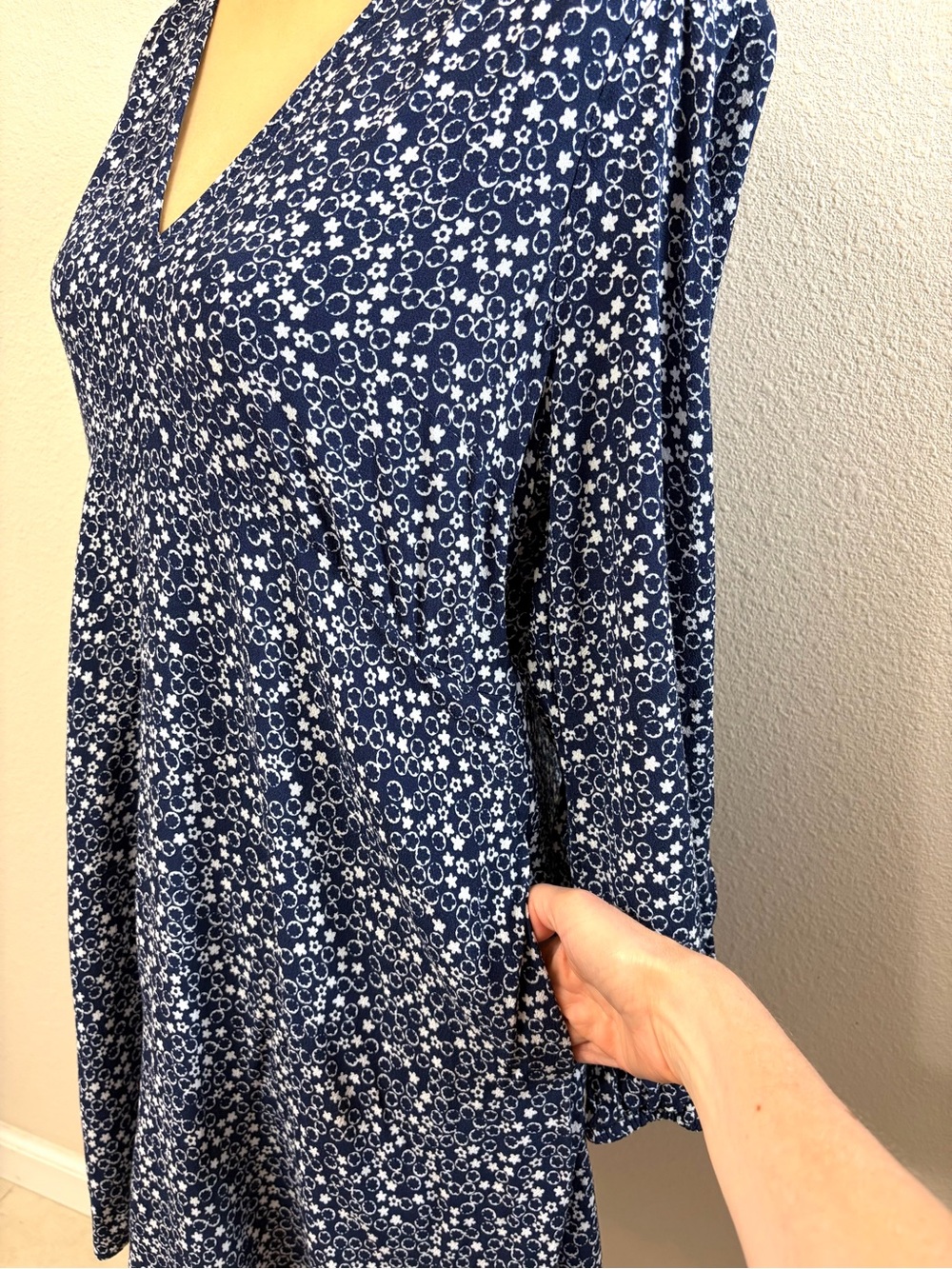 Boden V-Neck Mini Tea Dress 12P - Picture 6 of 12